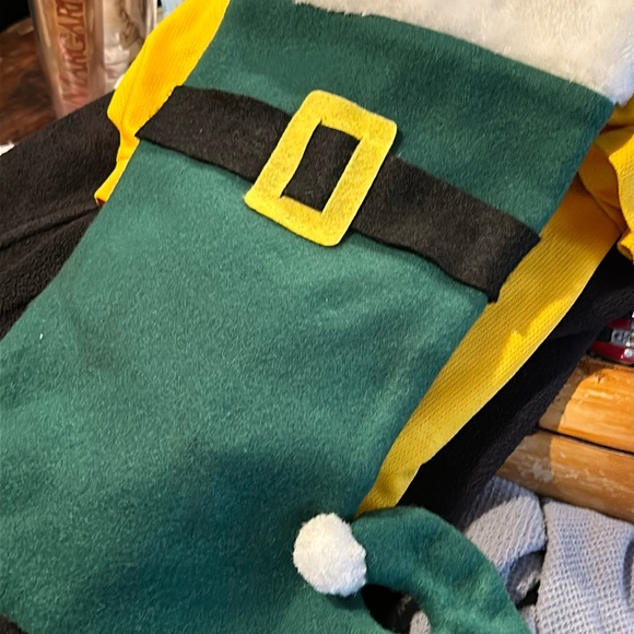 FREE U of Oregon “O” Elf Stocking - Picture 1 of 3